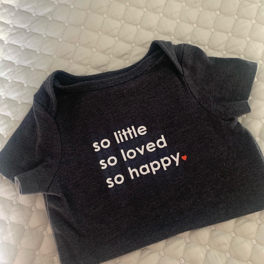 Graphic Onesie/Two Piece Outfit Bundle 0-3 Months